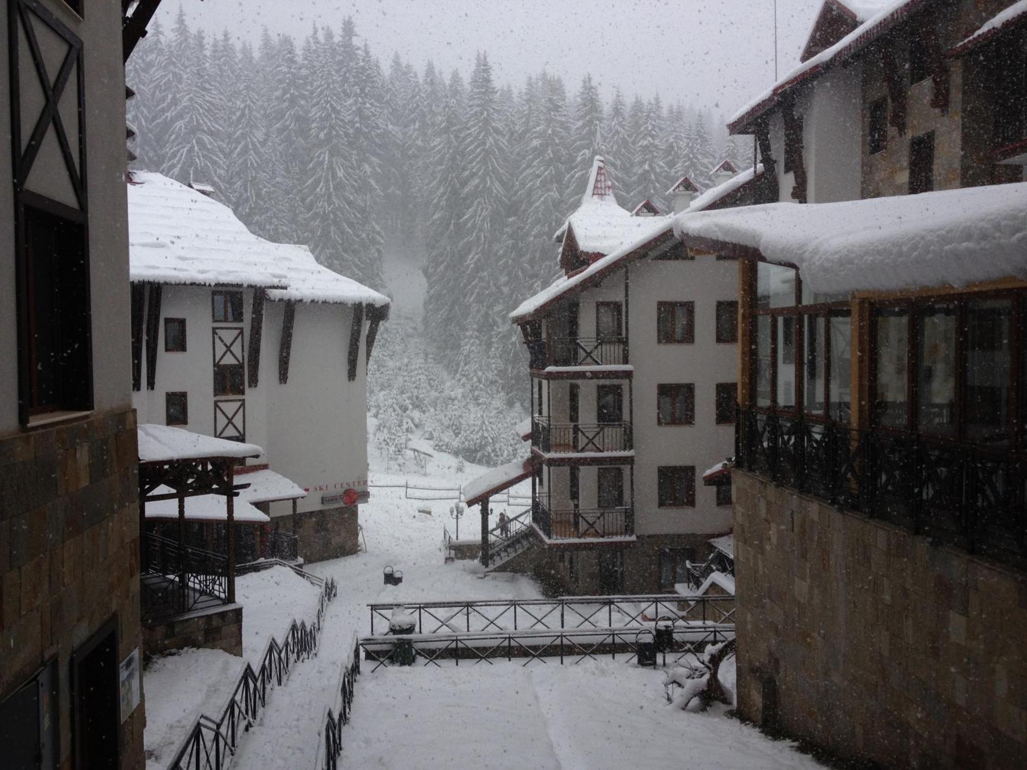 Ski Apartment In Castle Complex Pamporovo Ngoại thất bức ảnh